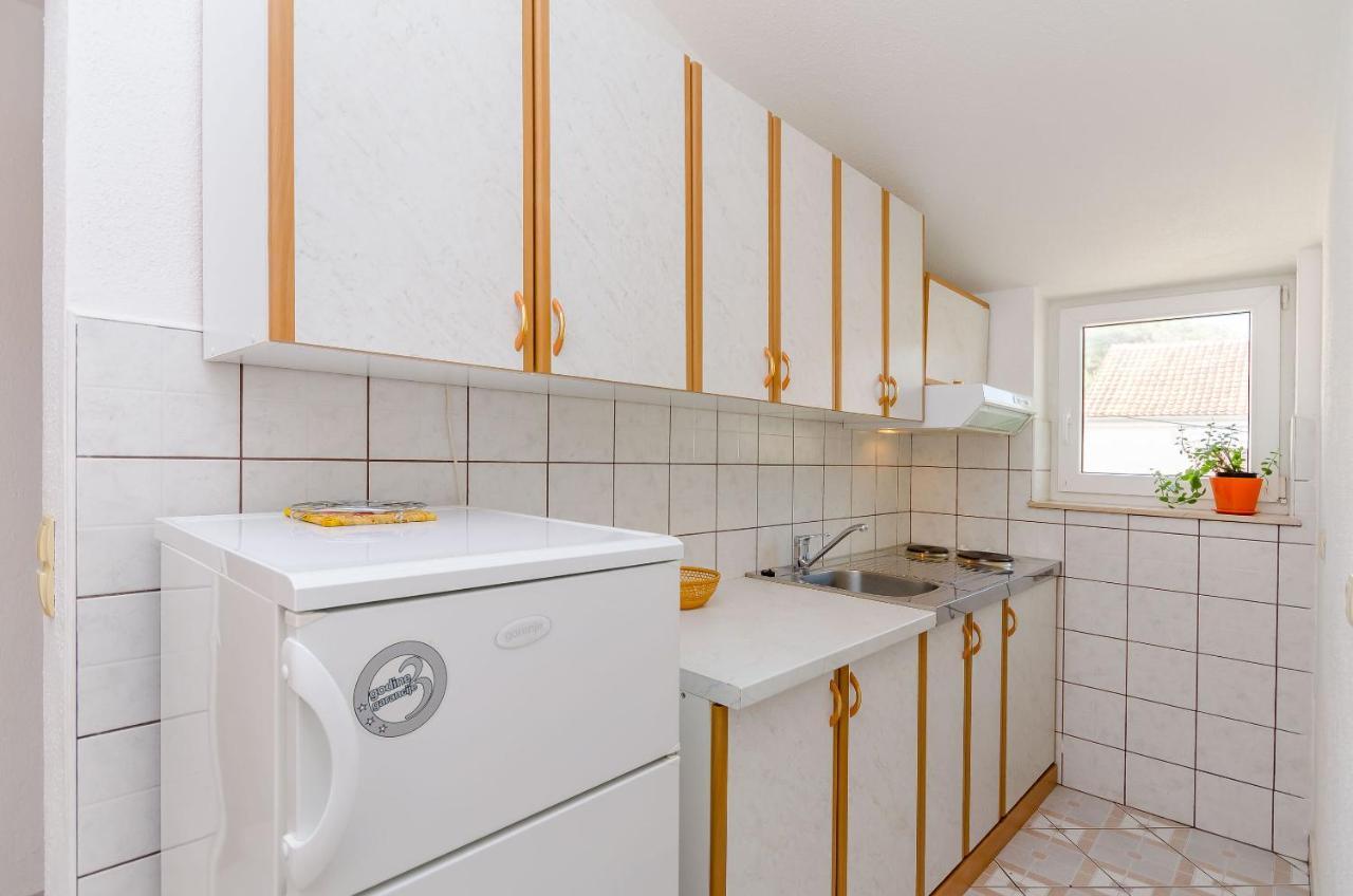 Apartments Tily Trogir Buitenkant foto