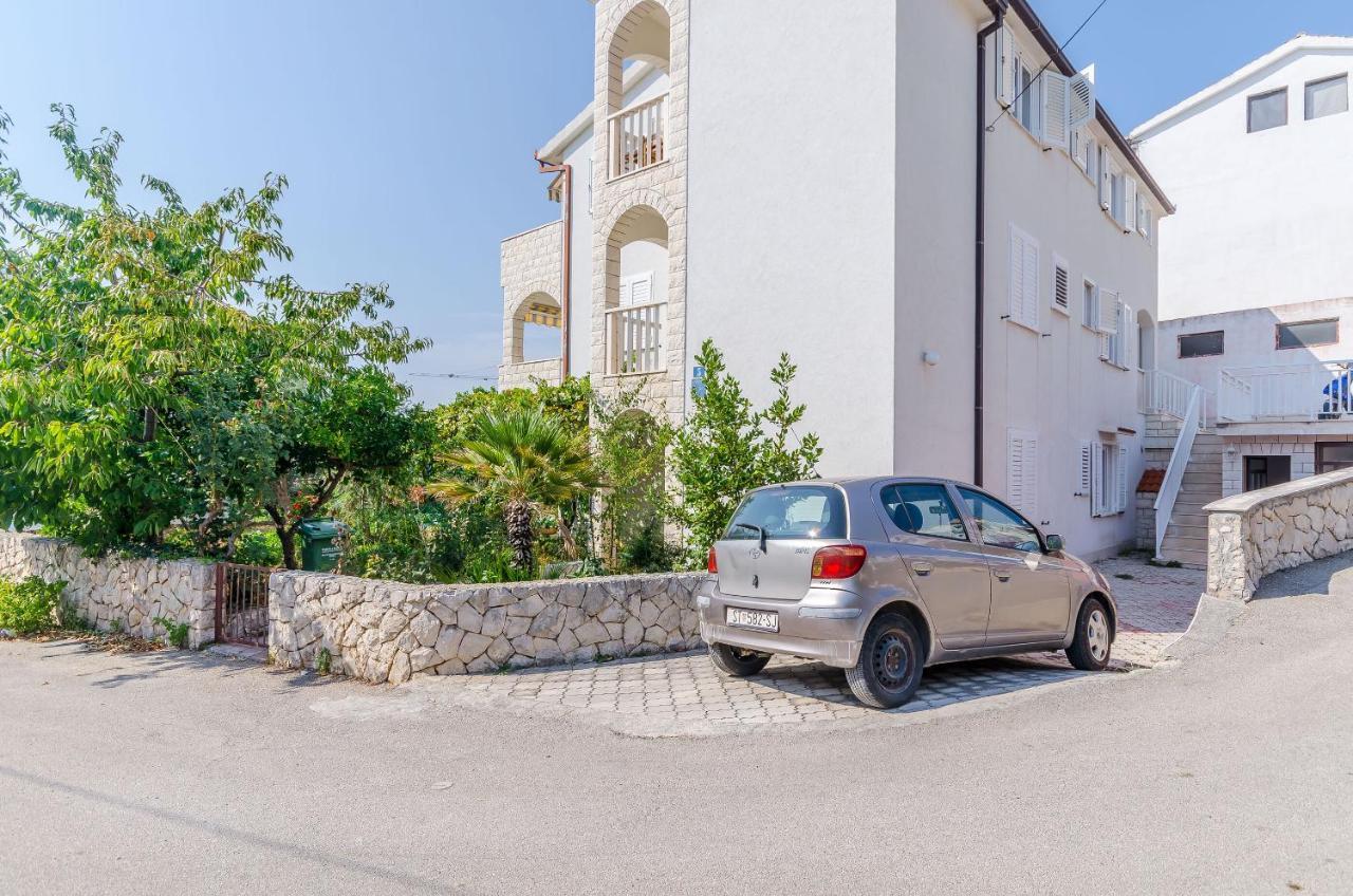 Apartments Tily Trogir Buitenkant foto