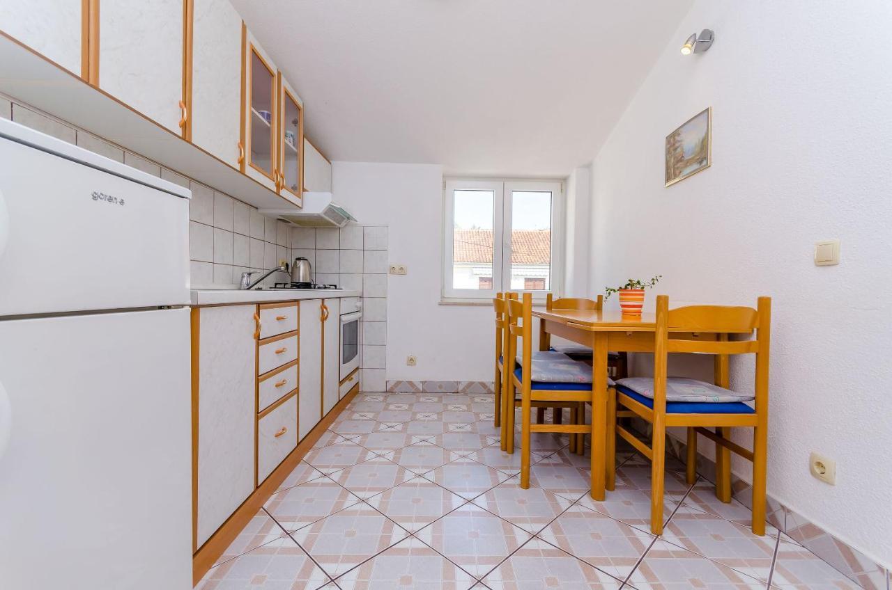 Apartments Tily Trogir Buitenkant foto