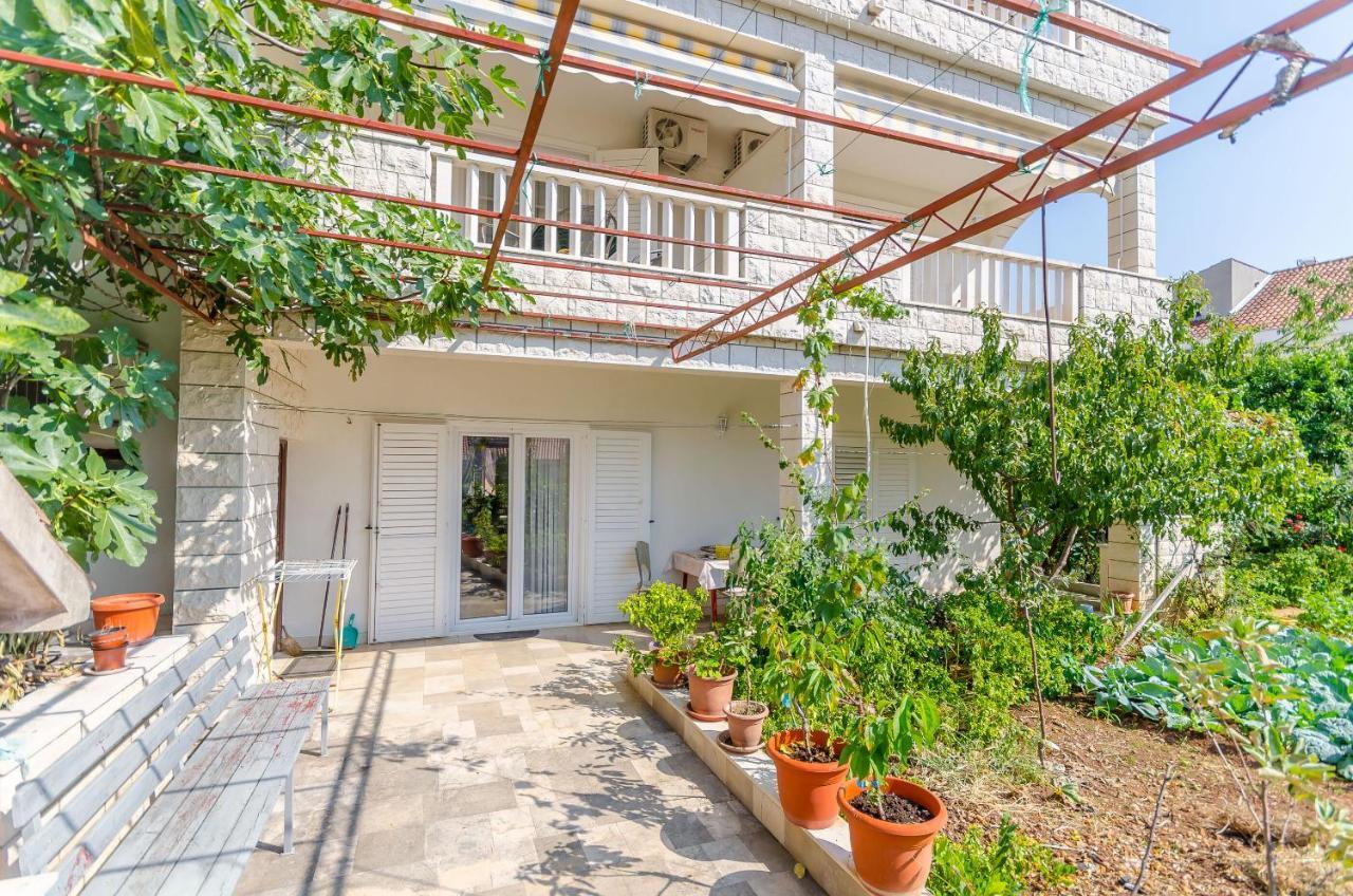 Apartments Tily Trogir Buitenkant foto