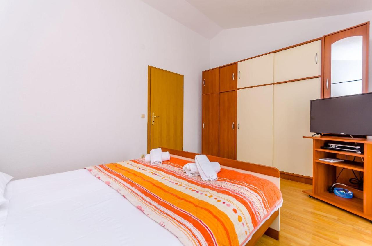 Apartments Tily Trogir Buitenkant foto